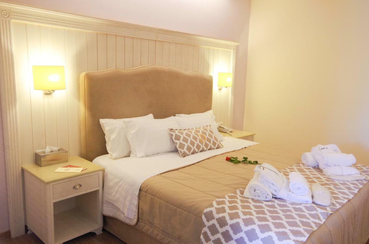Art Hotel Debono (Adults Only) Gouvia Exterior foto